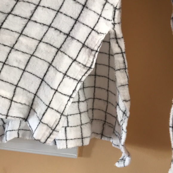 Checkered button-up - Picture 2 of 5